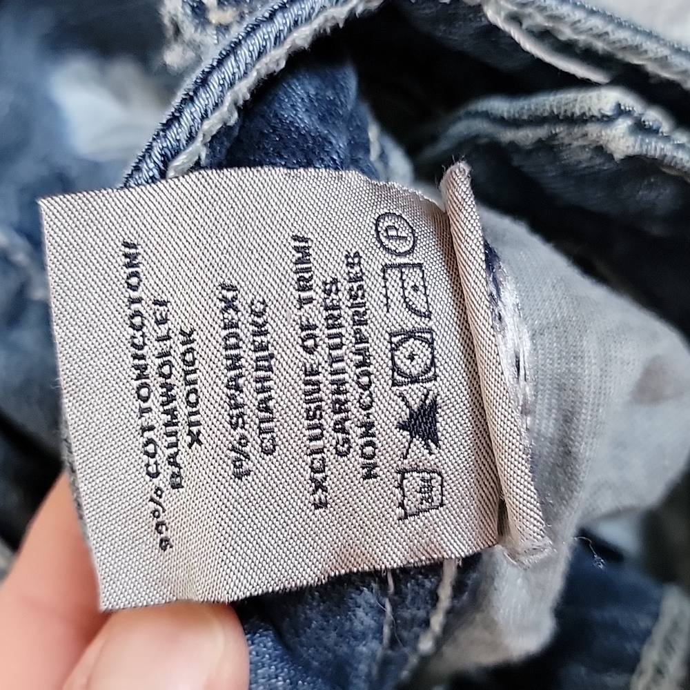 Jeans - Picture 6 of 7